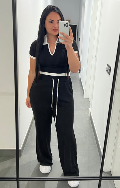 Conjunto Bicolor Mujer – Camiseta Escote V y Pantalón Pierna Ancha