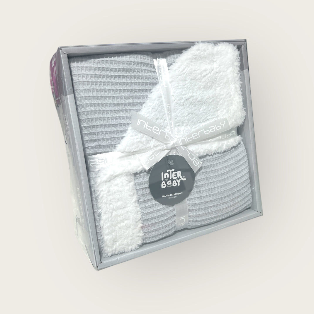 Manta nido de abeja + borreguito 80x110