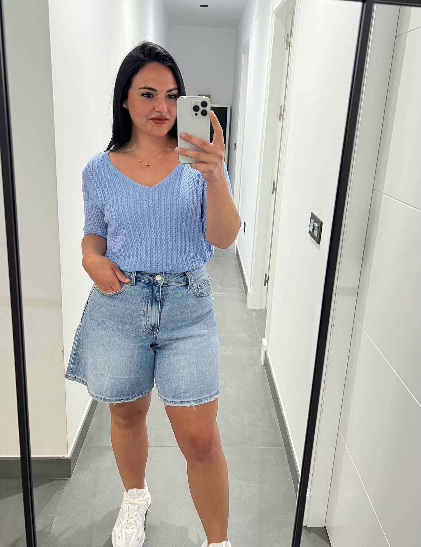 Camiseta de Punto Trenzado Mujer Escote en V