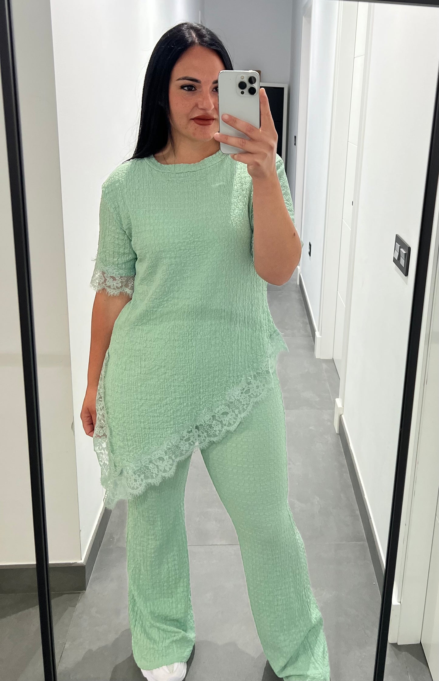 Conjunto Encaje Mujer Punto Rizado con Pantalón Wide Leg – Talla Única