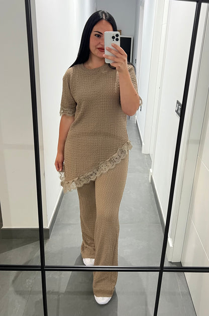 Conjunto Encaje Mujer Punto Rizado con Pantalón Wide Leg – Talla Única