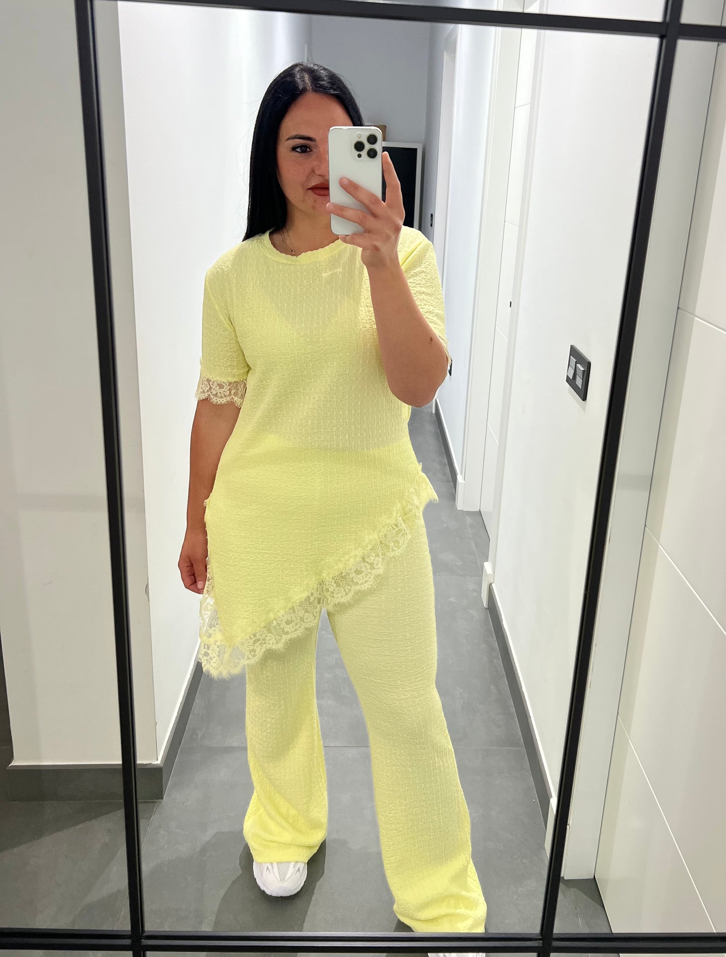 Conjunto Encaje Mujer Punto Rizado con Pantalón Wide Leg – Talla Única