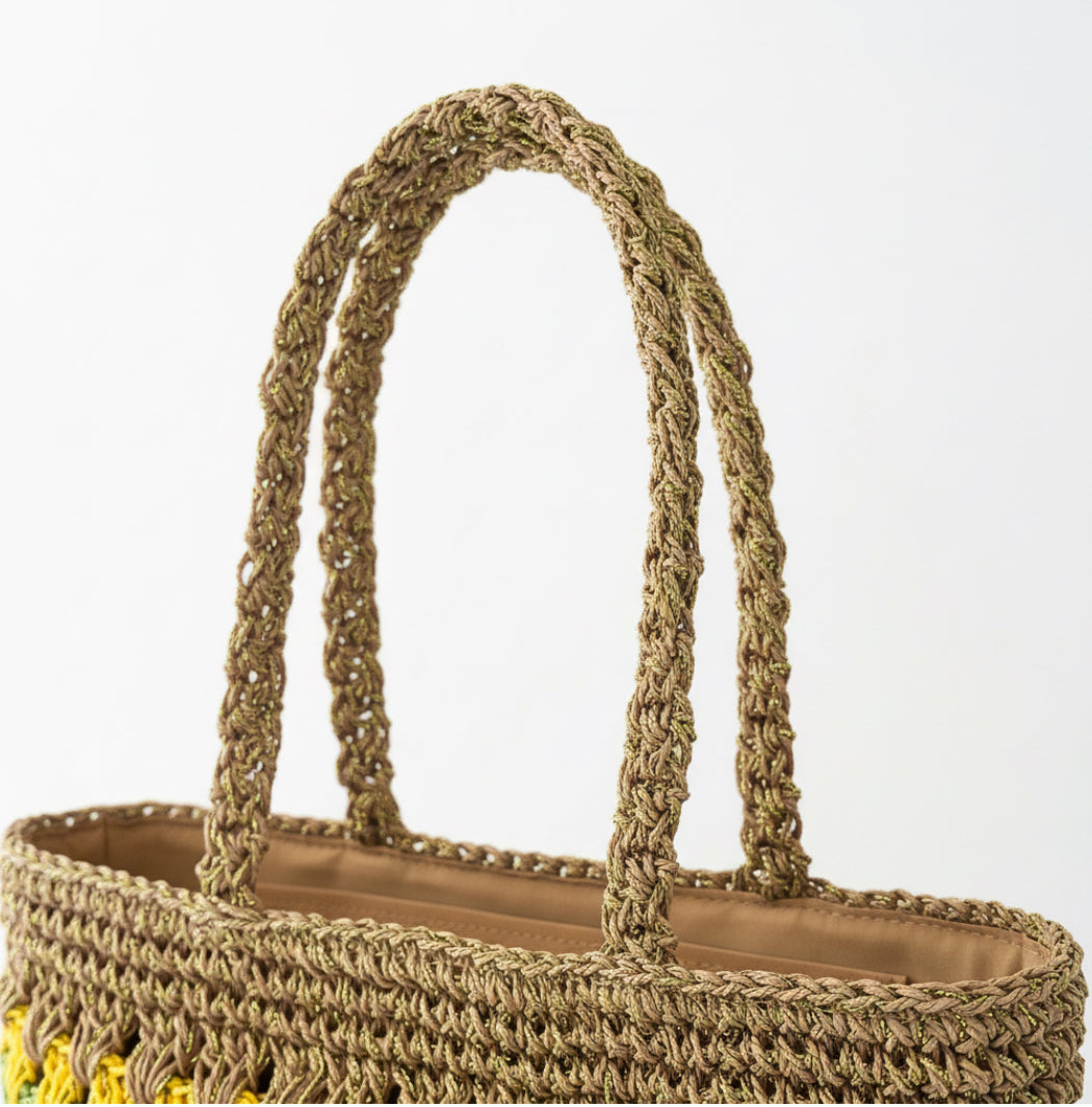 Bolso Tote Crochet Multicolor con Asas Doradas