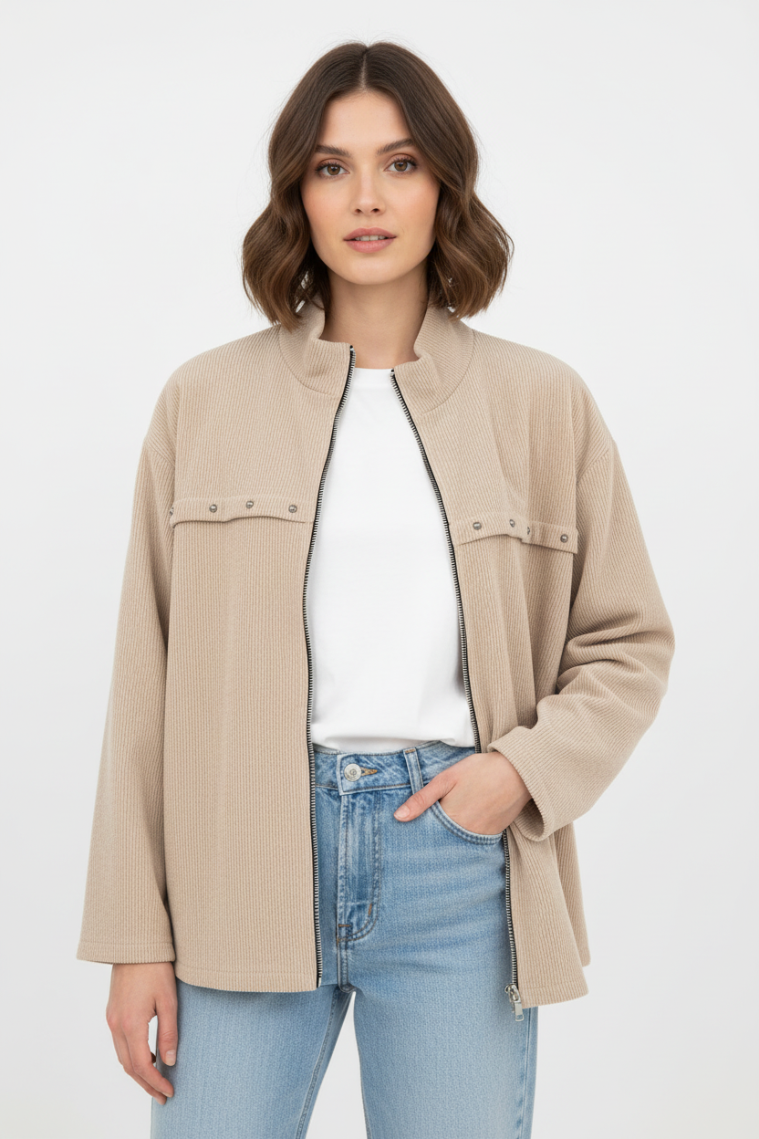 Chaqueta Canalé con Tachuelas