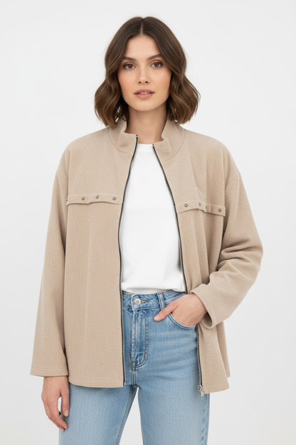 Chaqueta Canalé con Tachuelas