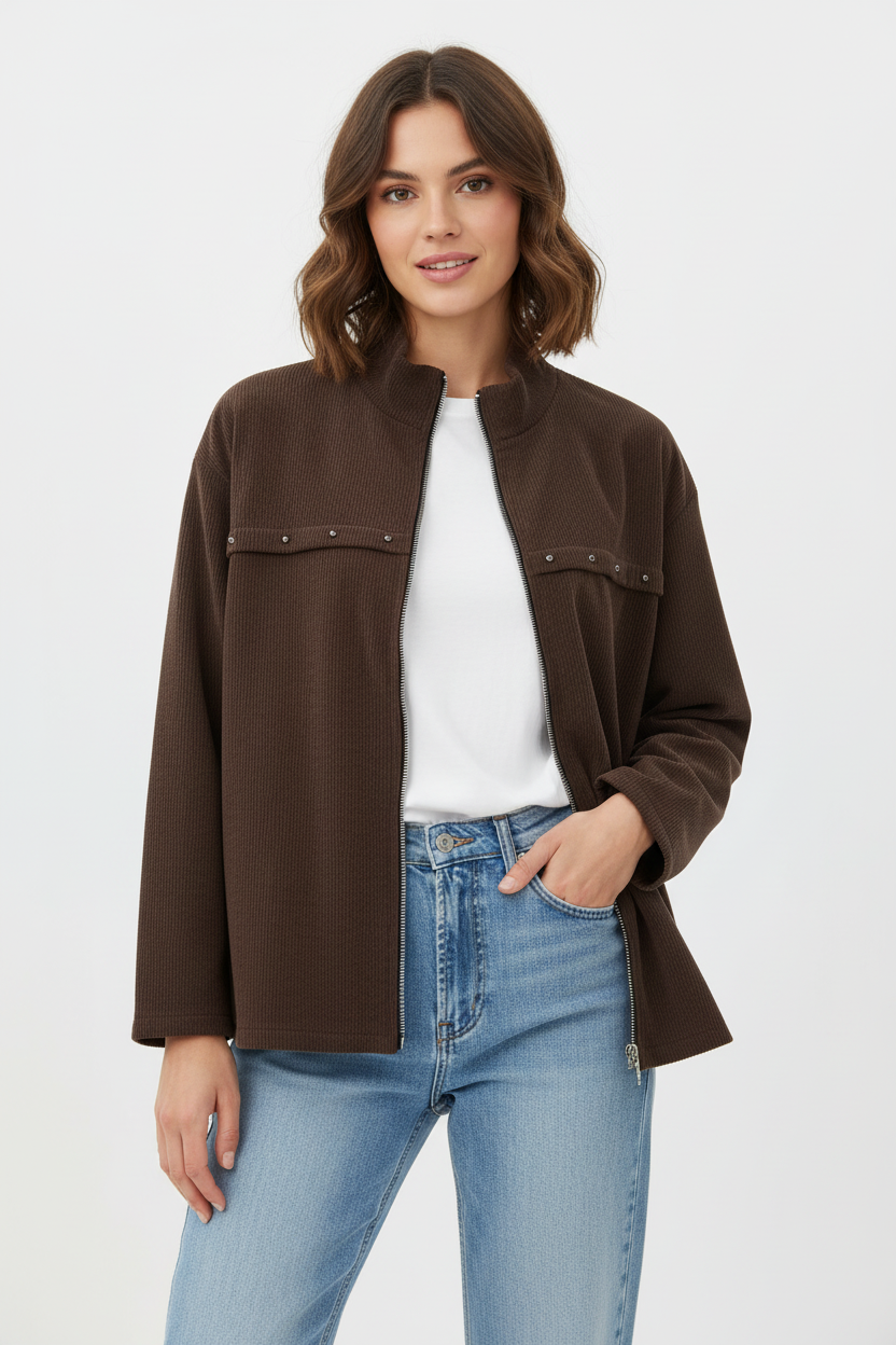Chaqueta Canalé con Tachuelas